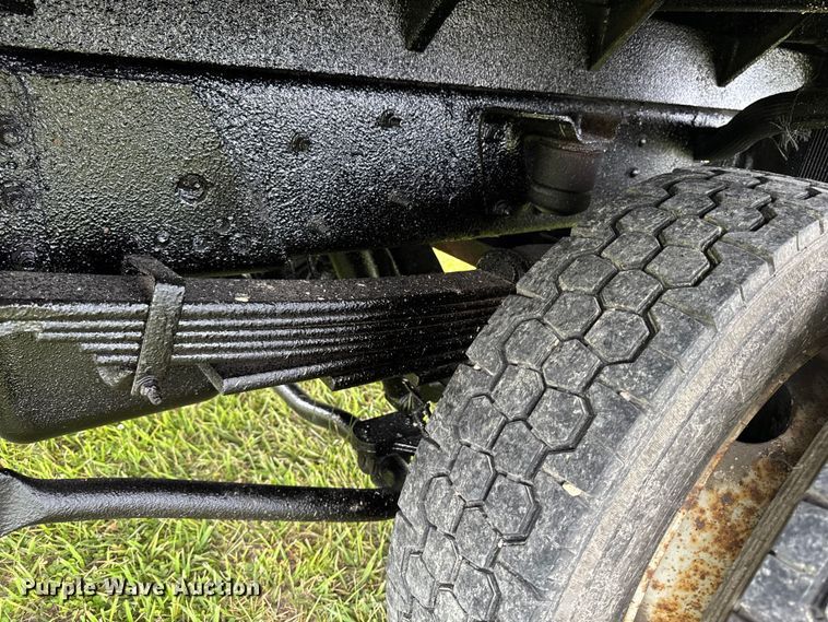 image for item FB5742 2006 Chevrolet C5500 flatbed truck