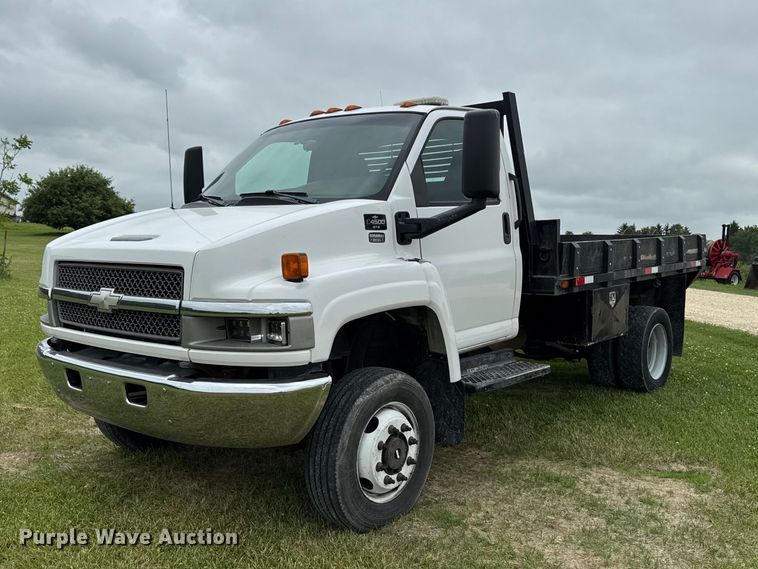 image for item FB5743 2005 Chevrolet C4500 dump truck