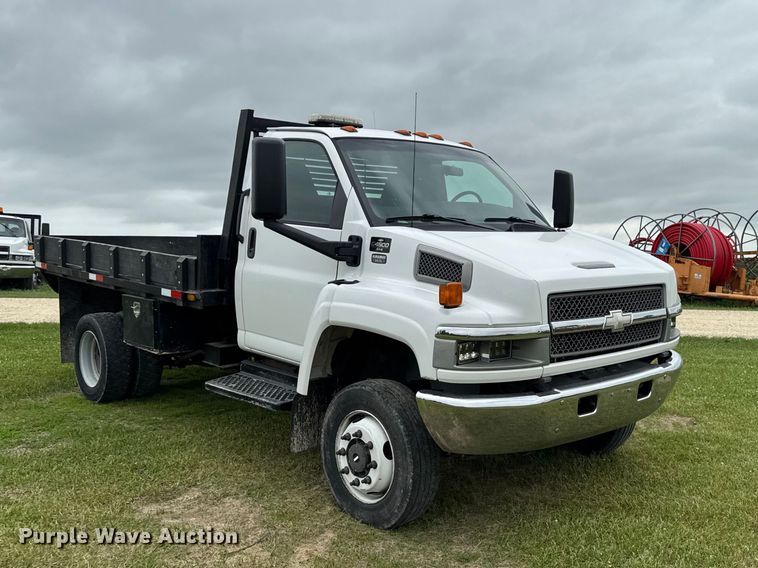 image for item FB5743 2005 Chevrolet C4500 dump truck