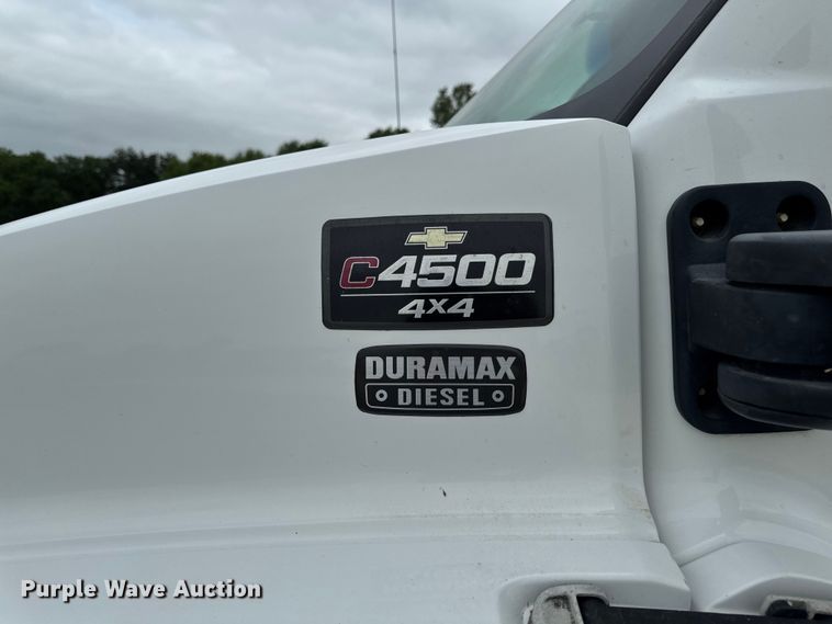 image for item FB5743 2005 Chevrolet C4500 dump truck