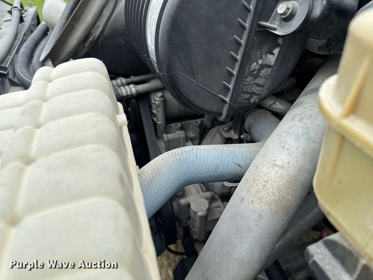 image for item FB5743 2005 Chevrolet C4500 dump truck