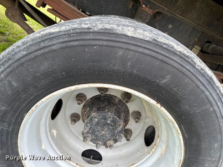 image for item FB5743 2005 Chevrolet C4500 dump truck
