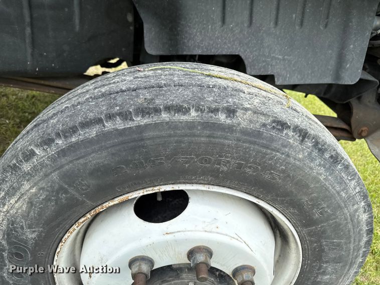image for item FB5743 2005 Chevrolet C4500 dump truck