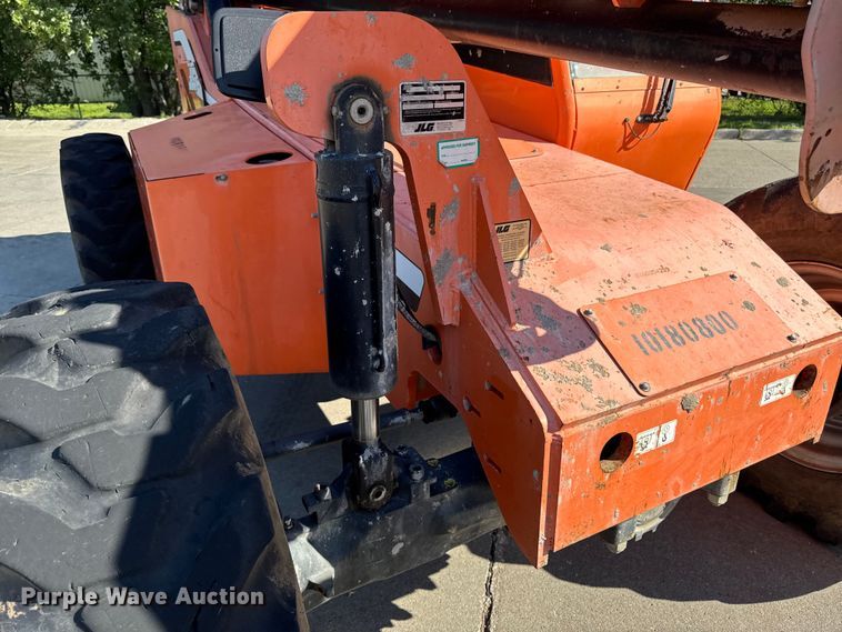image for item FB5745 2013 JLG 6042 telehandler
