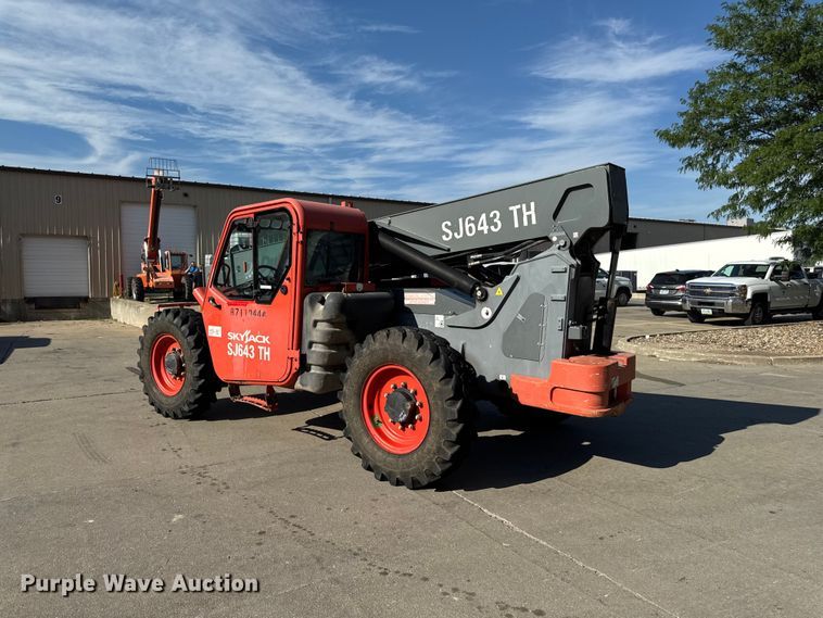 image for item FB5746 2017 Skyjack SJ643TH telehandler