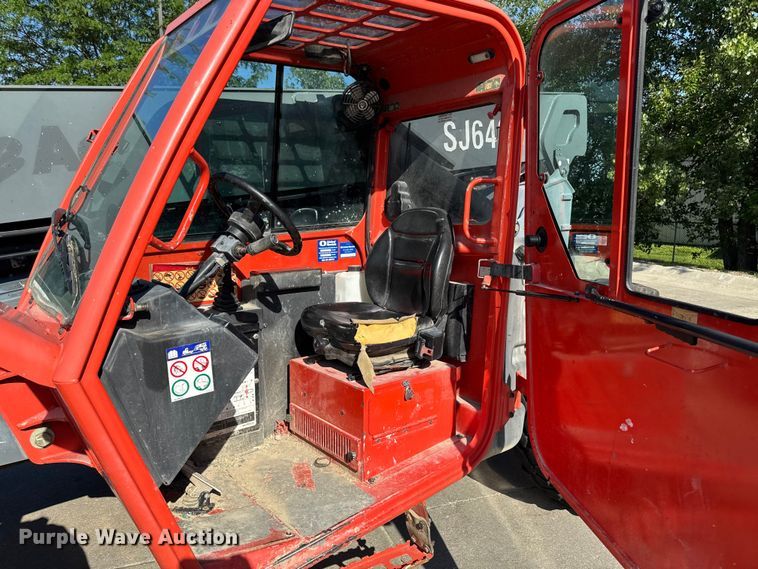 image for item FB5746 2017 Skyjack SJ643TH telehandler