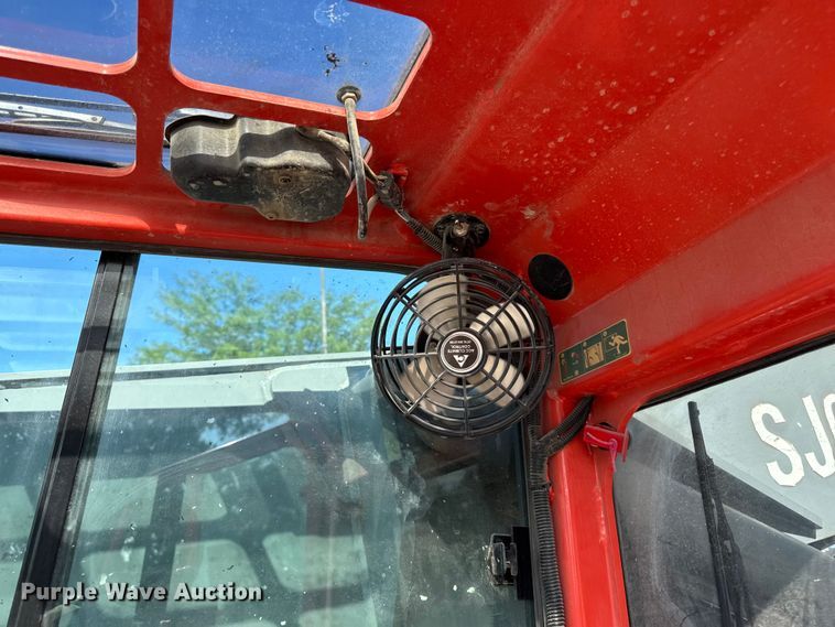 image for item FB5746 2017 Skyjack SJ643TH telehandler