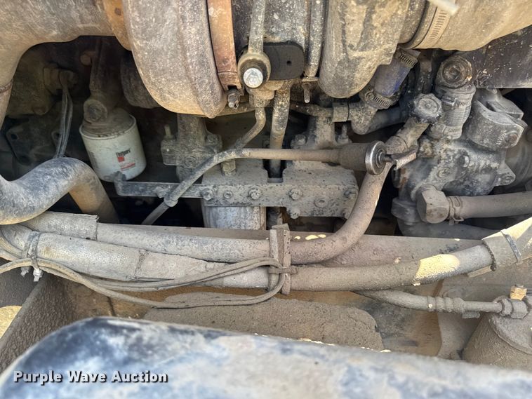image for item FB5755 2005 International 5500i ready mix truck