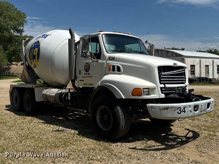 image for item FB5757 1999 Sterling L8513 ready mix truck