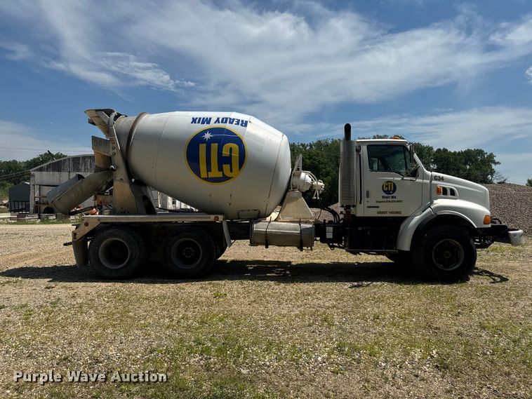 image for item FB5757 1999 Sterling L8513 ready mix truck