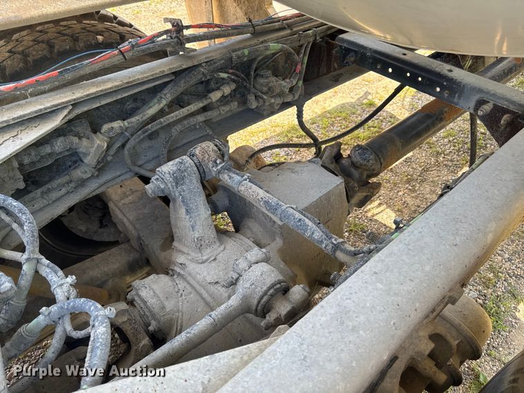 image for item FB5757 1999 Sterling L8513 ready mix truck