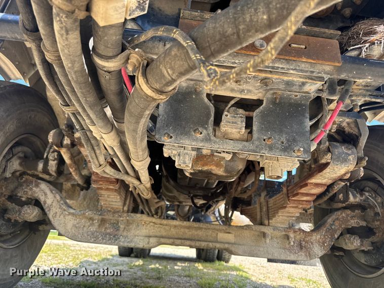 image for item FB5757 1999 Sterling L8513 ready mix truck