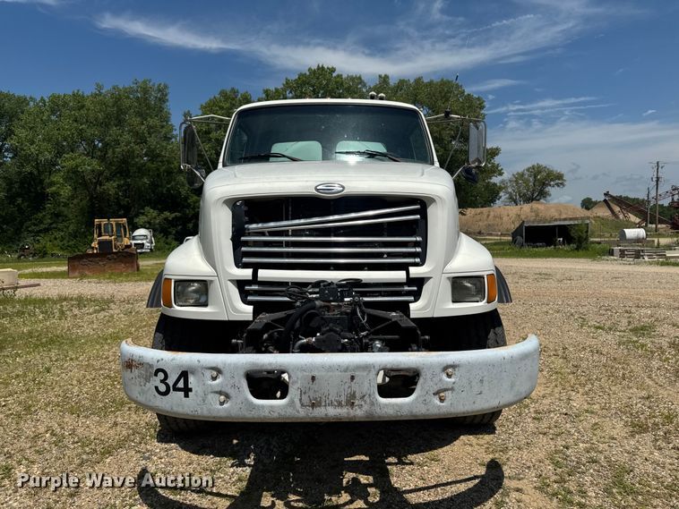 image for item FB5757 1999 Sterling L8513 ready mix truck