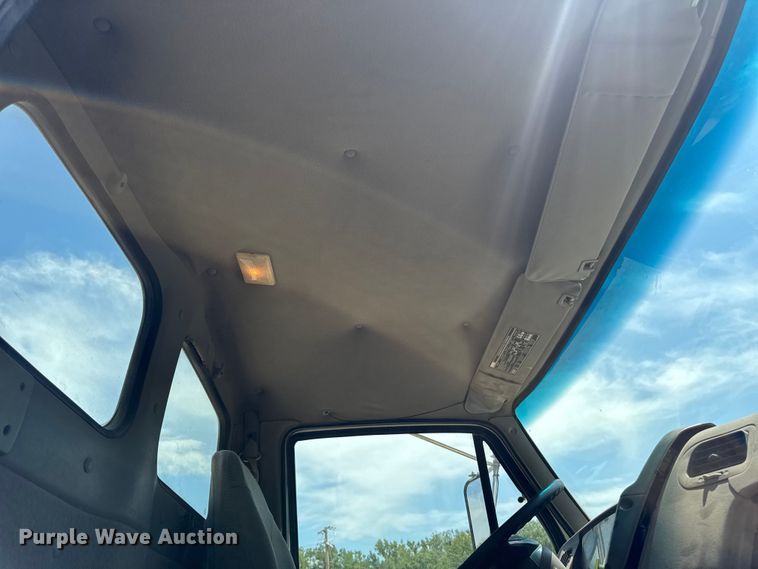 image for item FB5757 1999 Sterling L8513 ready mix truck