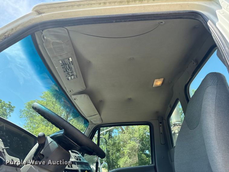 image for item FB5757 1999 Sterling L8513 ready mix truck