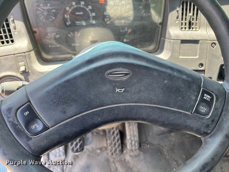 image for item FB5757 1999 Sterling L8513 ready mix truck