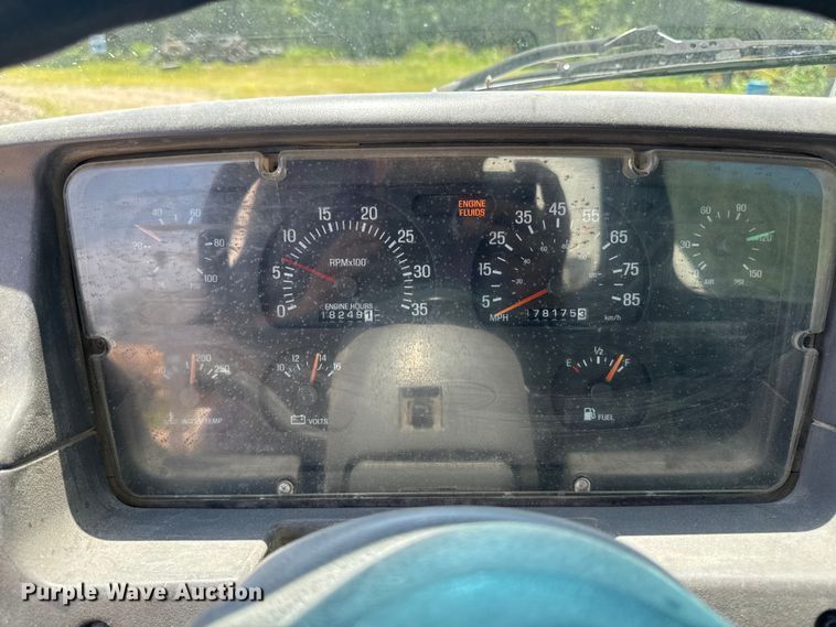 image for item FB5757 1999 Sterling L8513 ready mix truck
