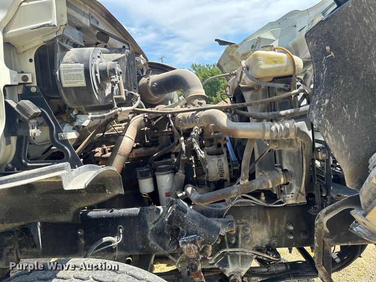 image for item FB5757 1999 Sterling L8513 ready mix truck