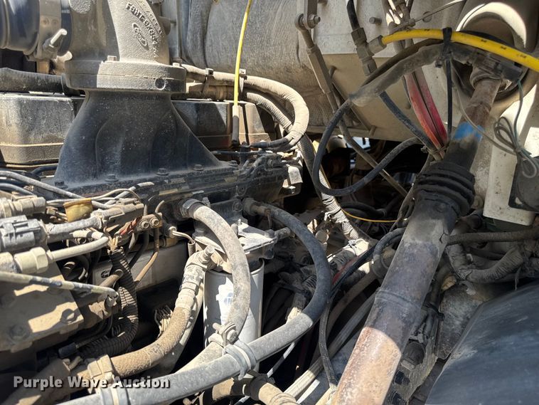 image for item FB5757 1999 Sterling L8513 ready mix truck