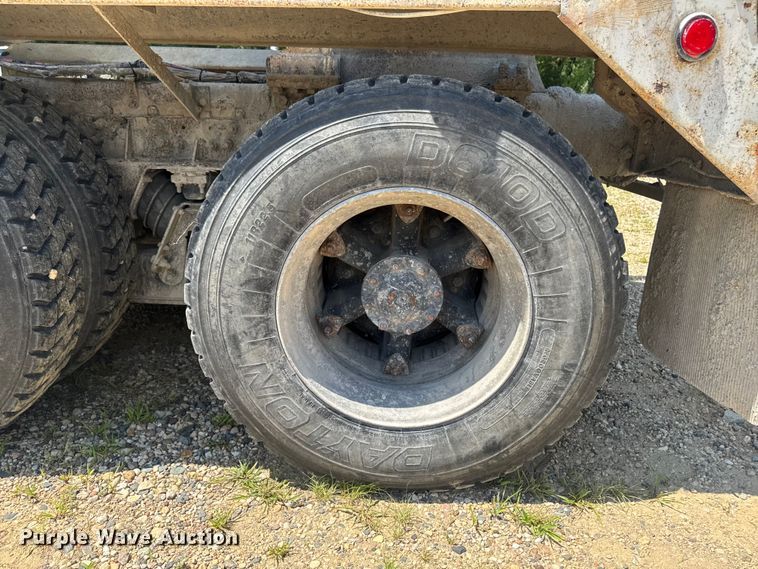 image for item FB5757 1999 Sterling L8513 ready mix truck