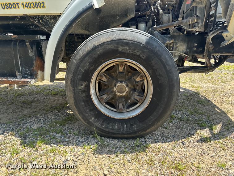 image for item FB5757 1999 Sterling L8513 ready mix truck