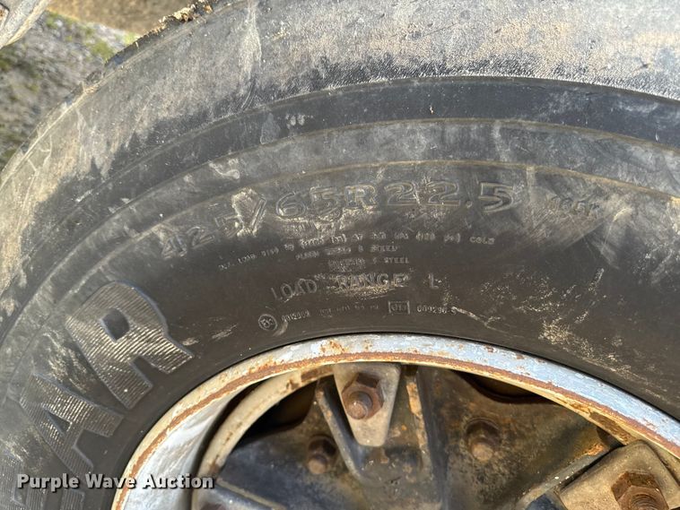 image for item FB5757 1999 Sterling L8513 ready mix truck