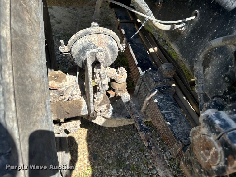 image for item FB5757 1999 Sterling L8513 ready mix truck