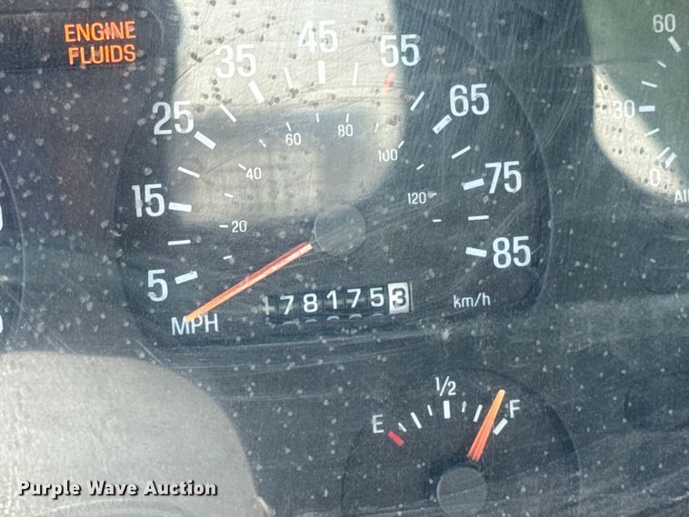 image for item FB5757 1999 Sterling L8513 ready mix truck