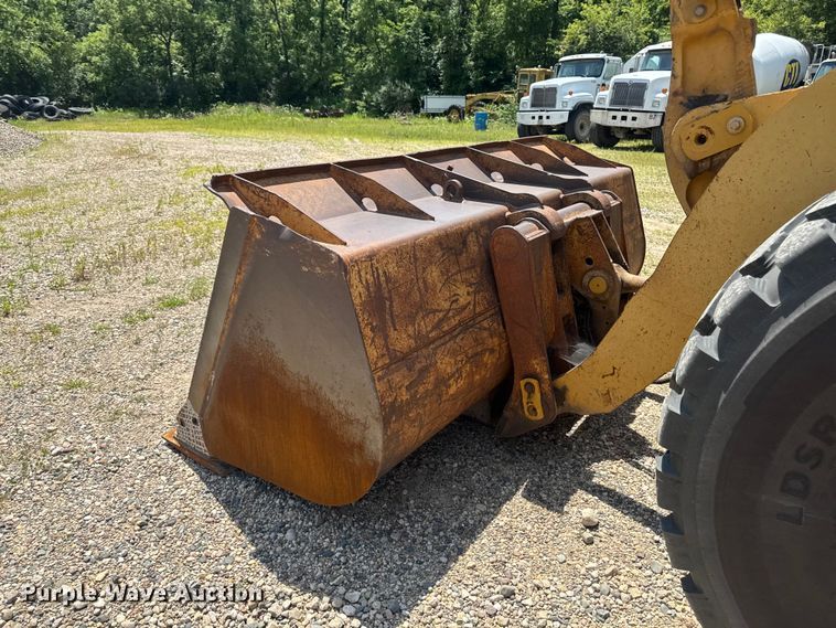 image for item FB5759 1998 Caterpillar 950G wheel loader