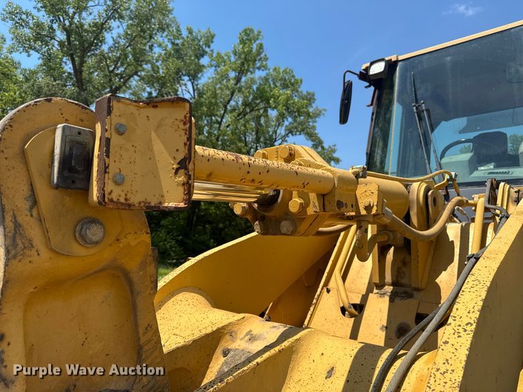 image for item FB5759 1998 Caterpillar 950G wheel loader