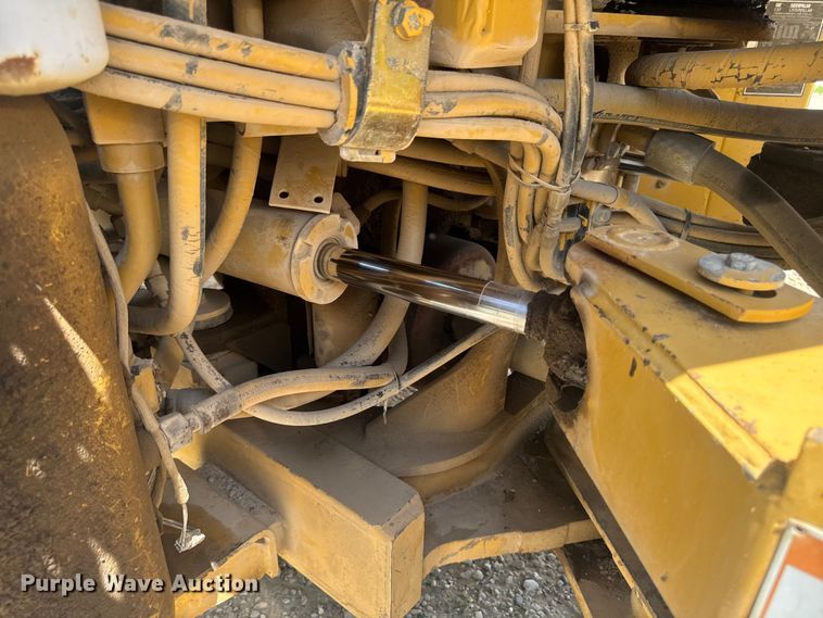 image for item FB5759 1998 Caterpillar 950G wheel loader