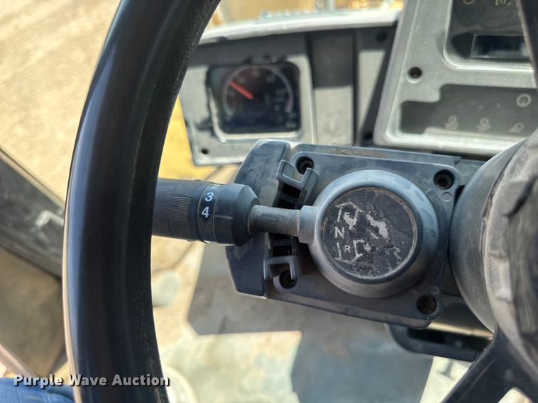 image for item FB5759 1998 Caterpillar 950G wheel loader