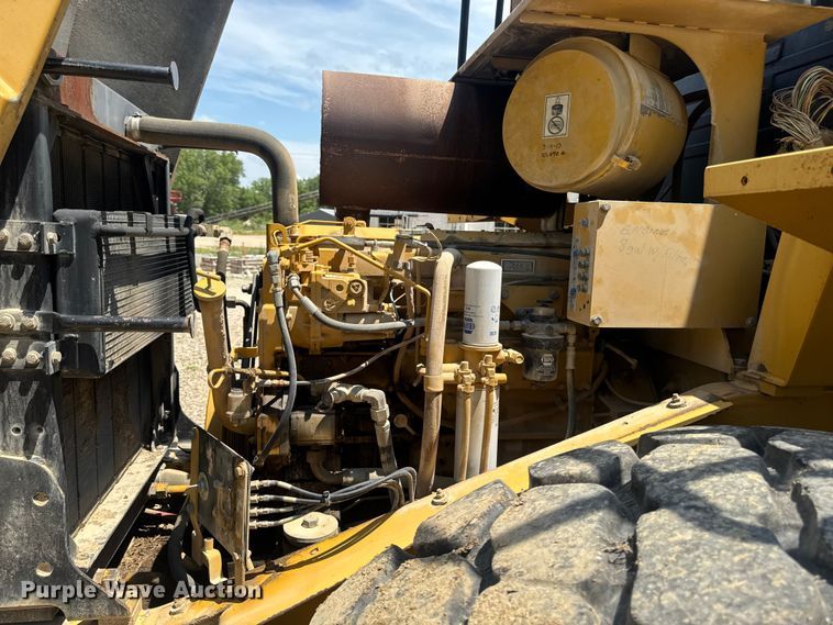 image for item FB5759 1998 Caterpillar 950G wheel loader