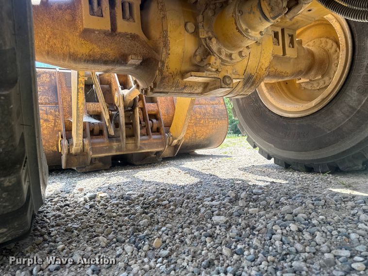 image for item FB5759 1998 Caterpillar 950G wheel loader