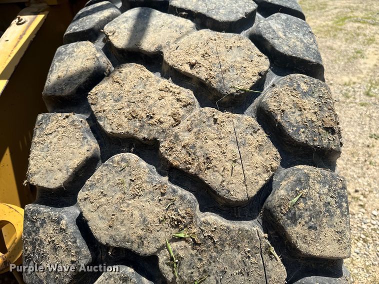 image for item FB5759 1998 Caterpillar 950G wheel loader