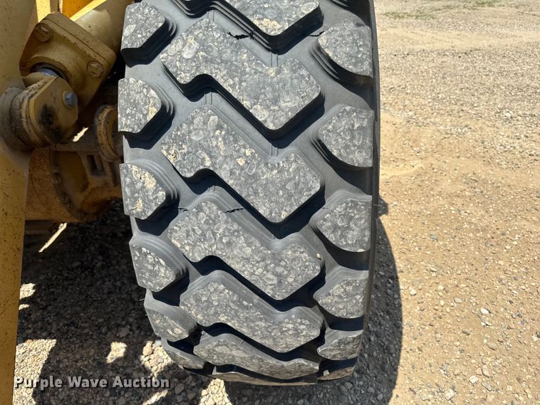 image for item FB5759 1998 Caterpillar 950G wheel loader