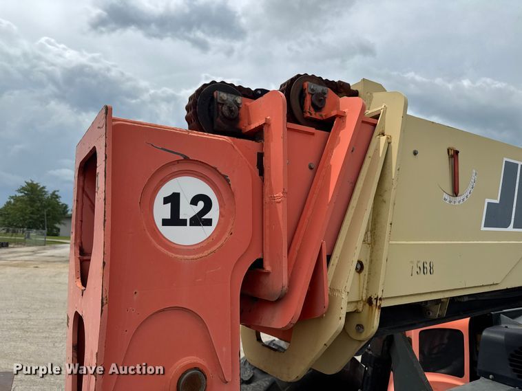 image for item FB5764 2005 JLG G12-55A telehandler