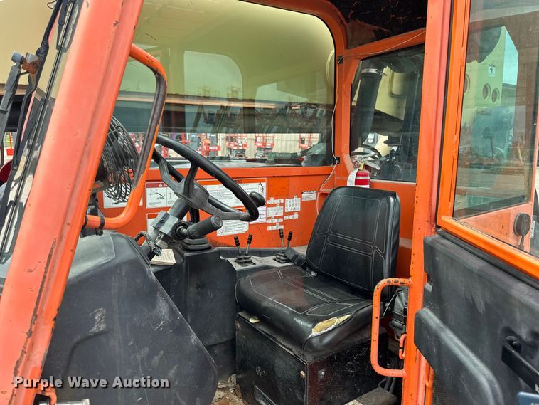 image for item FB5764 2005 JLG G12-55A telehandler