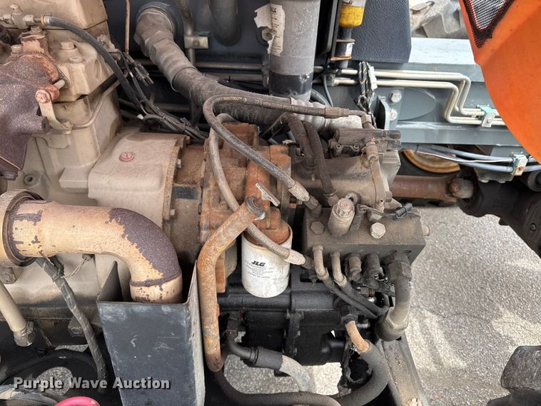 image for item FB5764 2005 JLG G12-55A telehandler