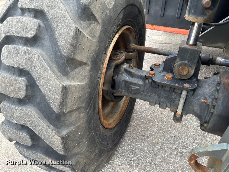 image for item FB5764 2005 JLG G12-55A telehandler