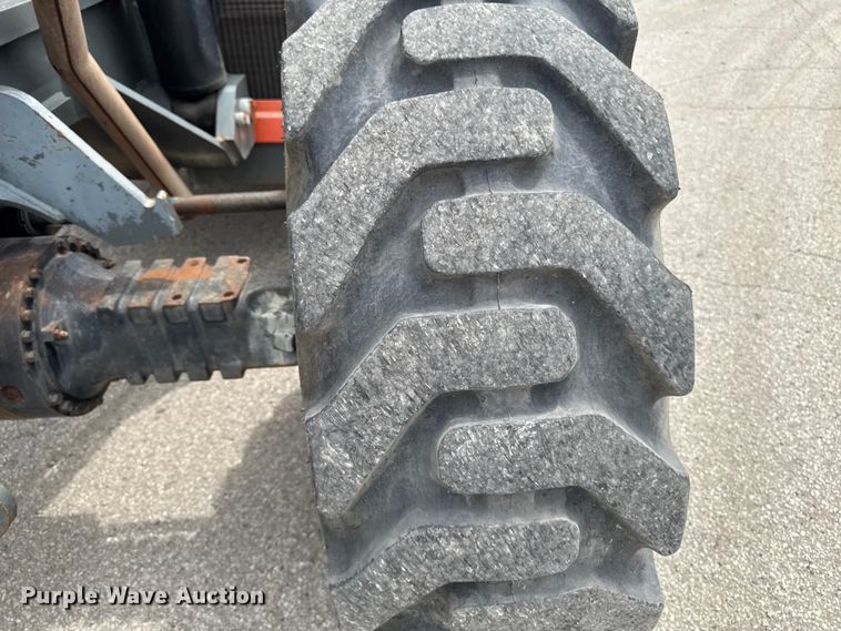 image for item FB5764 2005 JLG G12-55A telehandler