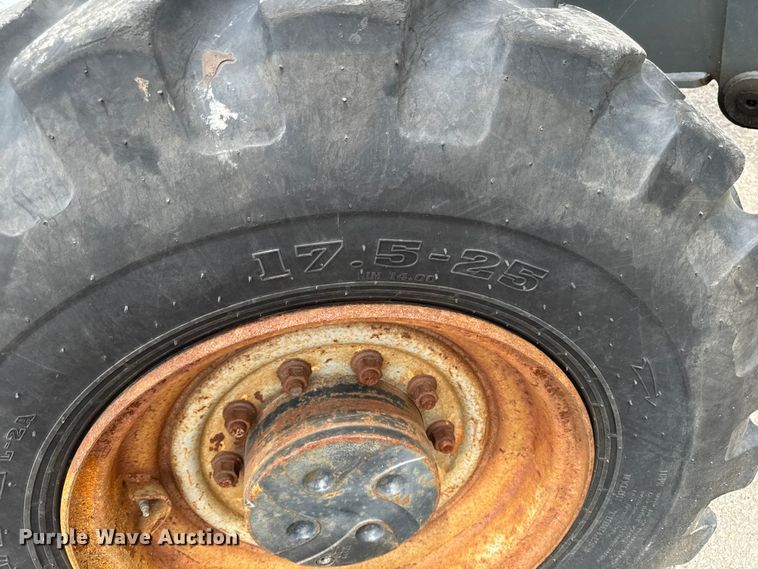 image for item FB5764 2005 JLG G12-55A telehandler