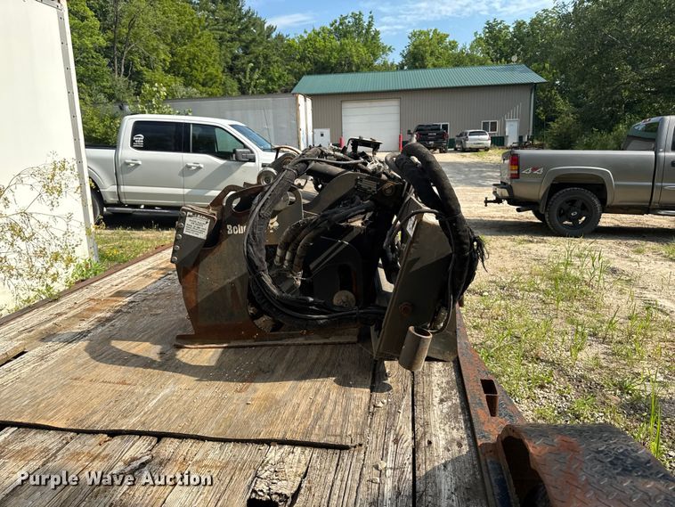 image for item FB5765 2007 Bobcat 40 HYD Planer skid steer cold planer