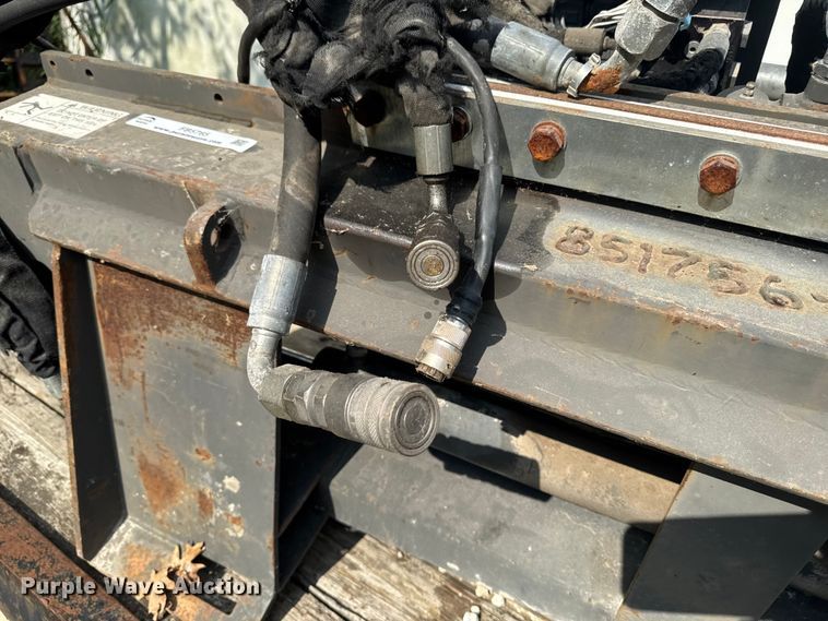 image for item FB5765 2007 Bobcat 40 HYD Planer skid steer cold planer