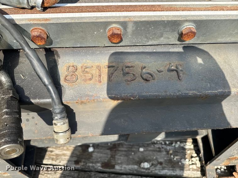 image for item FB5765 2007 Bobcat 40 HYD Planer skid steer cold planer