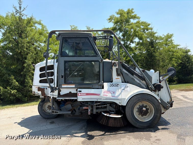 image for item FB5769 2008 Elgin NP Pelican street sweeper