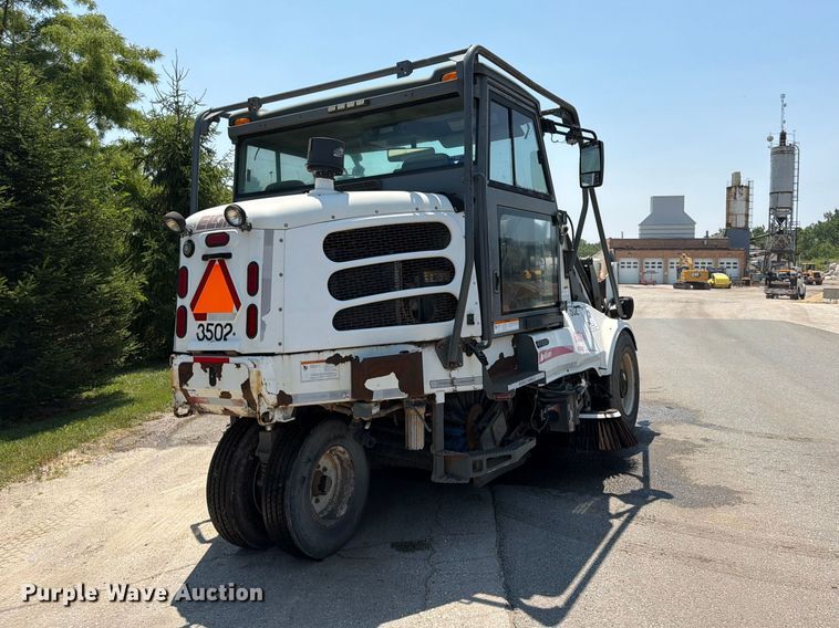 image for item FB5769 2008 Elgin NP Pelican street sweeper
