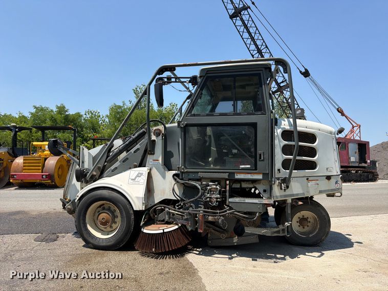 image for item FB5769 2008 Elgin NP Pelican street sweeper