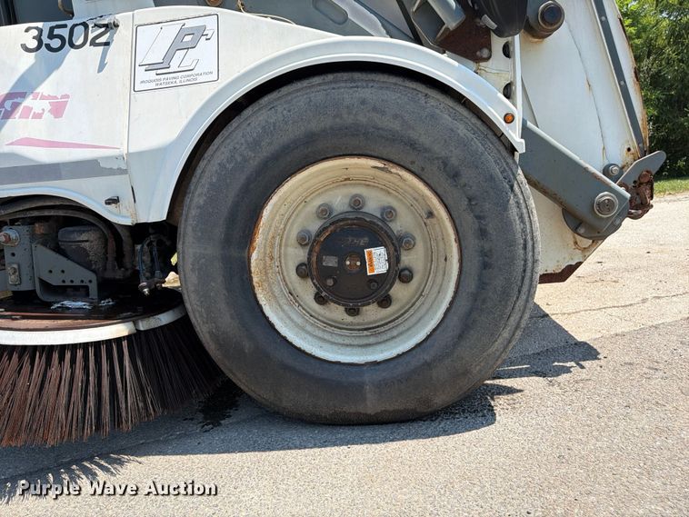 image for item FB5769 2008 Elgin NP Pelican street sweeper