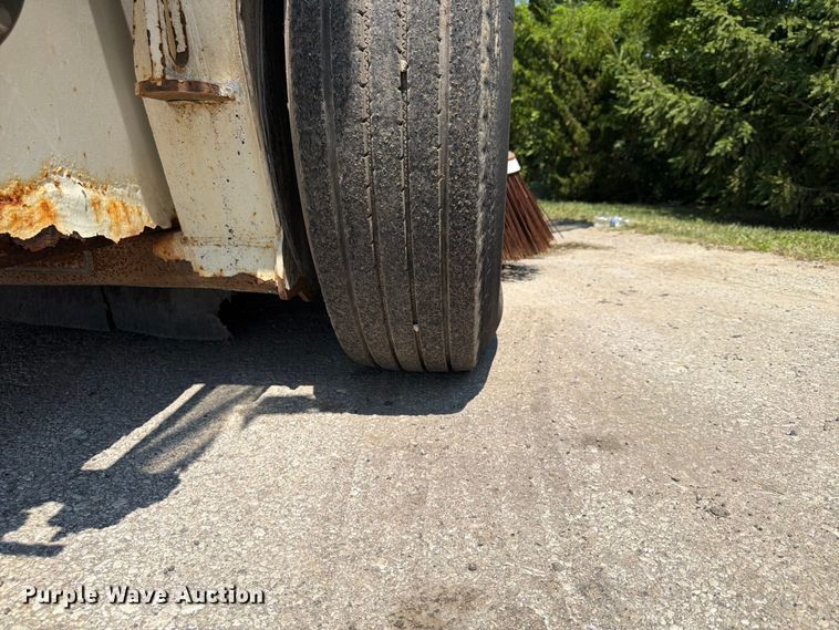 image for item FB5769 2008 Elgin NP Pelican street sweeper